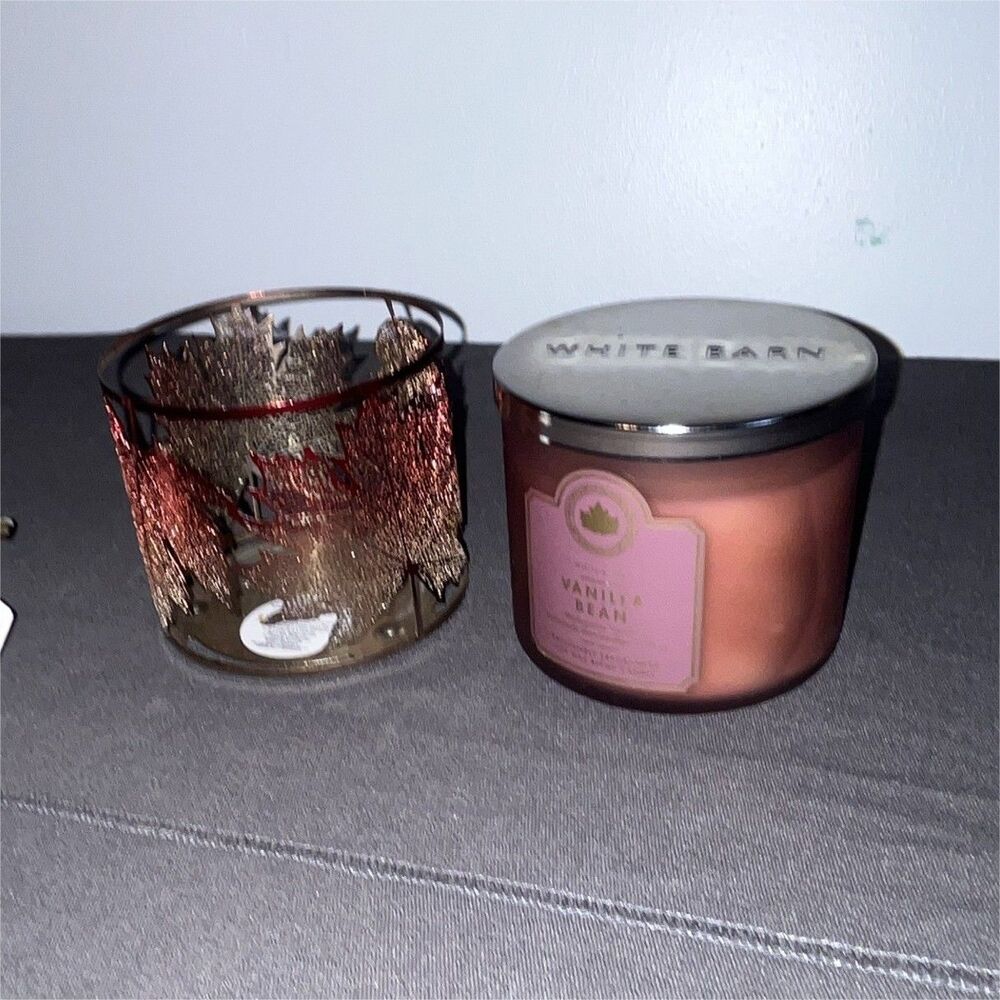White Barn Vanilla Bean Scented Pink Glass Jar Candle with Lid, Holiday Theme